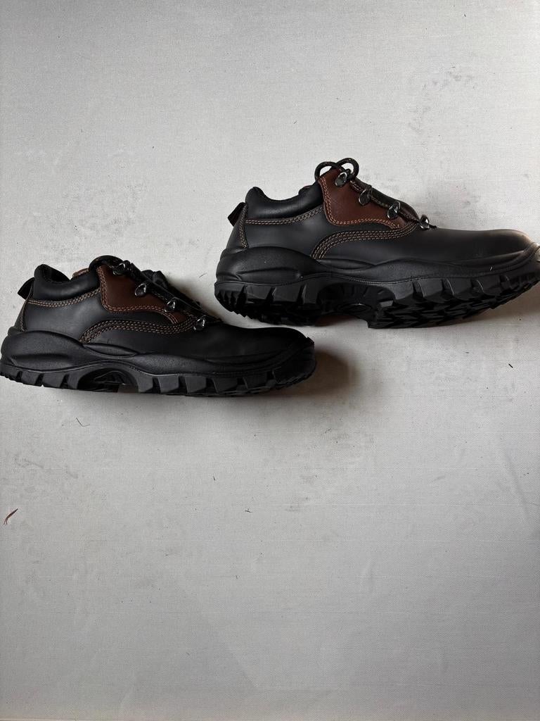 Werkschoen Muscat maat 43, Ophalen of Verzenden, Zo goed als nieuw, Zwart, Werkschoenen
