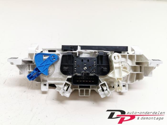 Kachel Bedieningspaneel van een Renault Twingo, Gebruikt, -, Renault, -