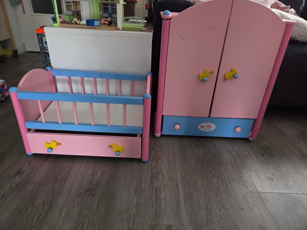 Babyborn bed en kast, Kinderen en Baby's, Speelgoed | Poppen, Ophalen, Gebruikt, Babypop