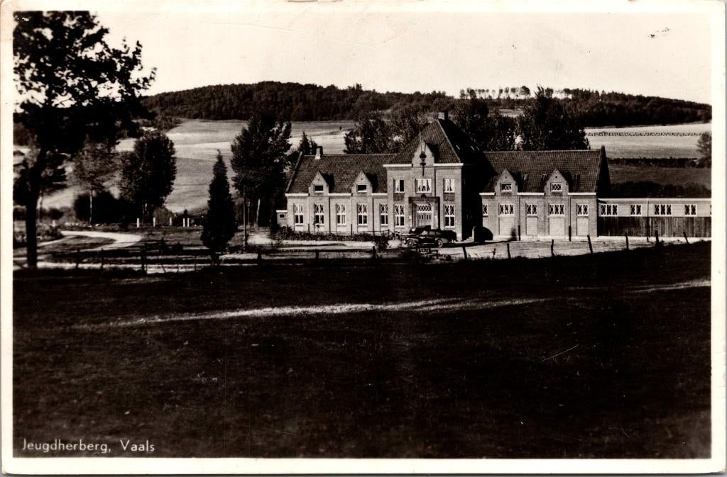 Vaals - Jeugdherberg (1950), Verzamelen, Ansichtkaarten | Nederland, Verzenden, 1940 tot 1960, Gelopen, Limburg