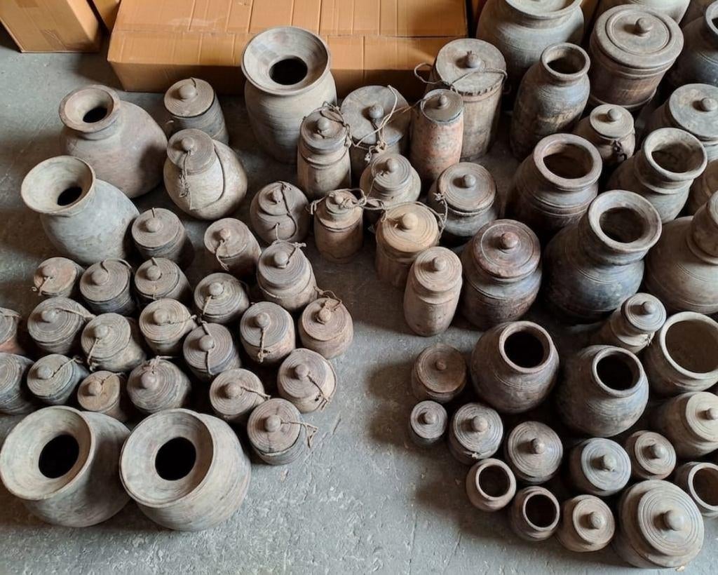 sober stoer kruik pot schaal teveel om op te noemen, Ophalen of Verzenden, Nieuw