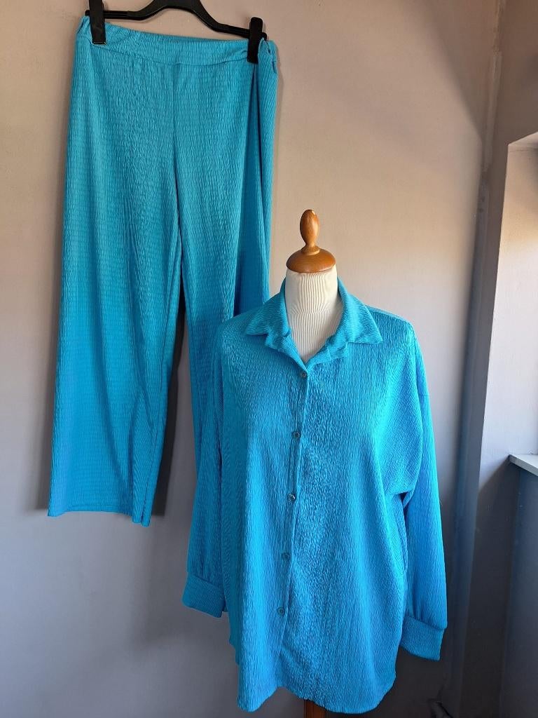 Nieuw 2-delig blauw huispak, blouse en broek, XL/XXL, Ophalen of Verzenden, Nieuw, Maat 46/48 (XL) of groter, Blauw