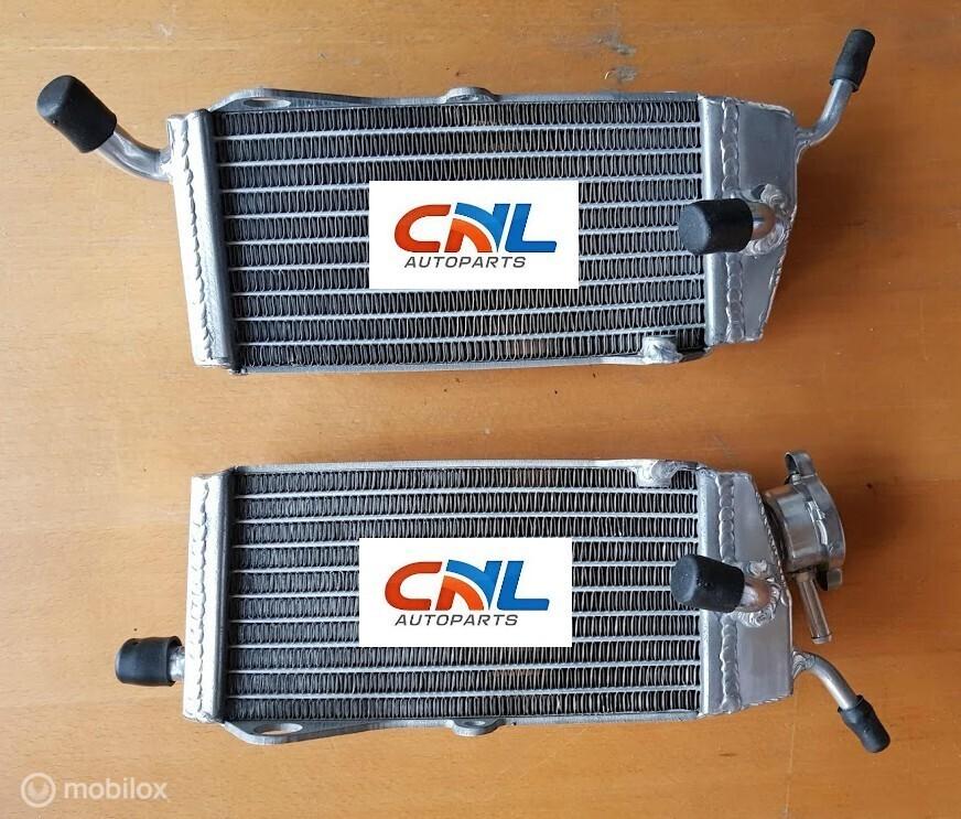 Radiateur Yamaha YZ125 YZ125K YZ125L 1983 radiator