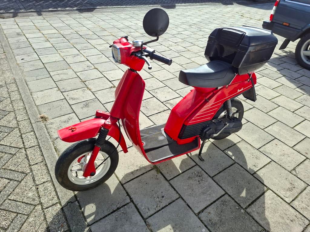 Benelli Scooter Oldtimer 1980 - Nette Staat, Fietsen en Brommers, Ophalen of Verzenden