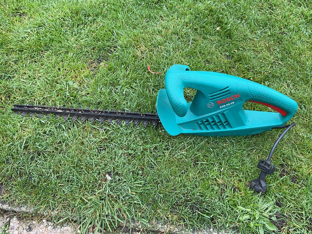 Bosch heggenschaar AHS 45-16, Tuin en Terras, Ophalen, Gebruikt, Elektrisch