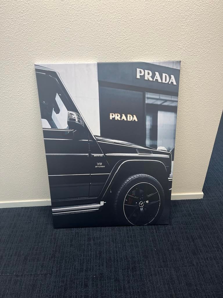 Nieuw PRADA Schilderij 100x75 cm - Luxe Decoratie, Huis en Inrichting, Ophalen, Nieuw, Schilderij, 75 tot 100 cm