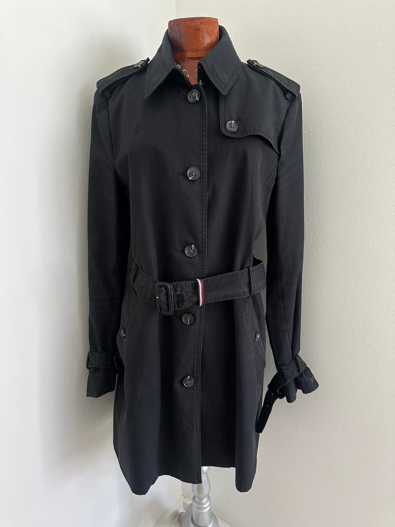 Zwarte Tommy Hilfiger trenchcoat tussenjas in maat L, Ophalen of Verzenden, Zo goed als nieuw, Maat 38/40 (M), Zwart