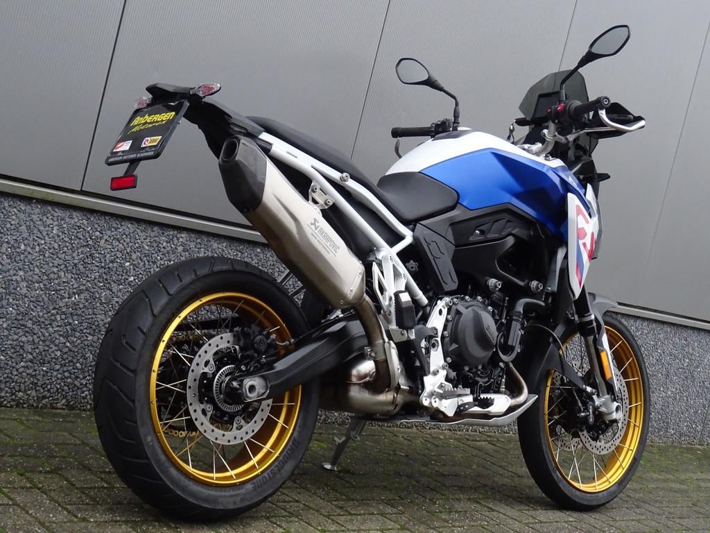 BMW F 900 GS ABS (bj 2024) - foto 3