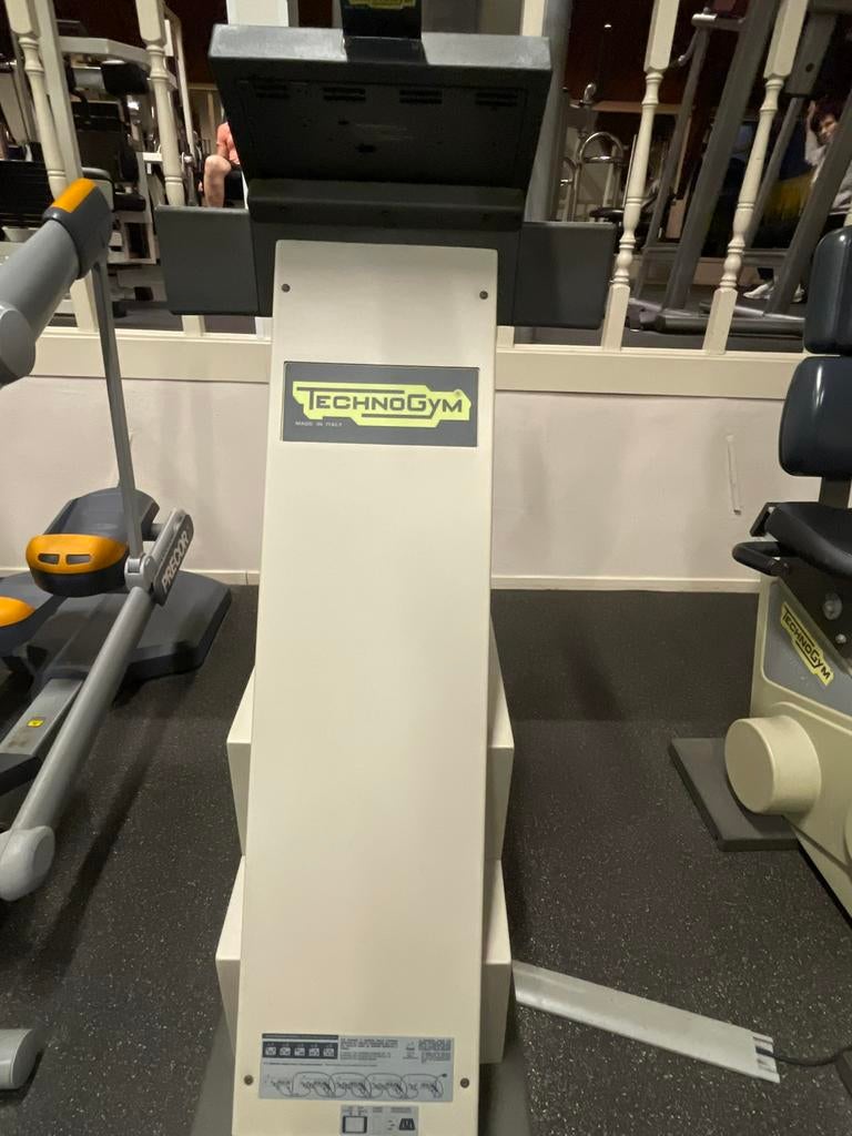 Technogym stepper, Ophalen, Zo goed als nieuw, Stepapparaat