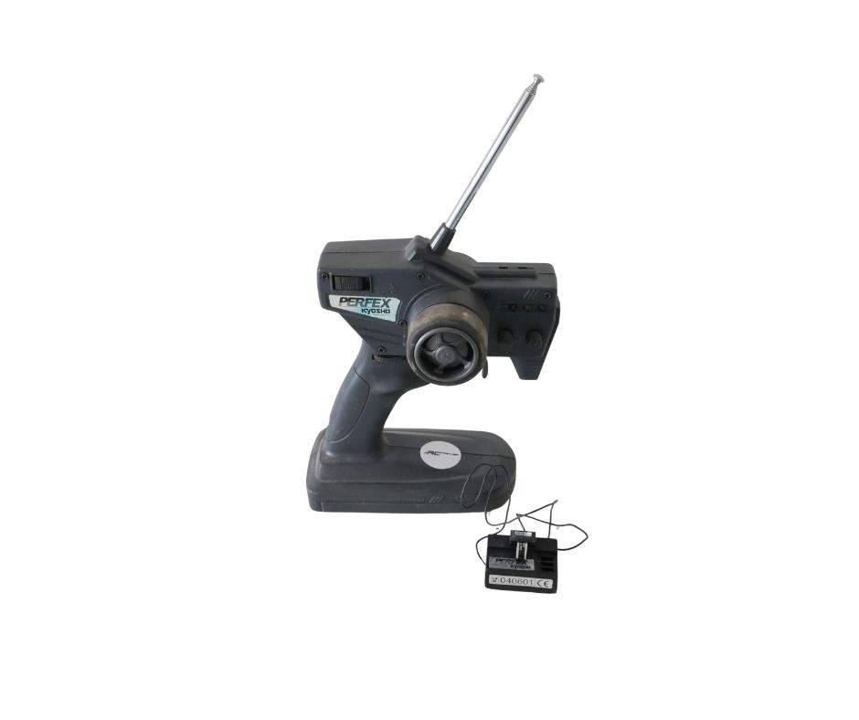 Kyosho Perfex zender + ontvanger 27mhz rc