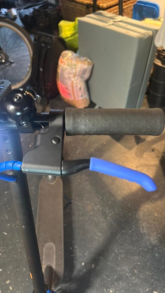 elektrishe step xoami blauw en zwart, Fietsen en Brommers, Steps, Ophalen, Gebruikt, Elektrische step (E-scooter)