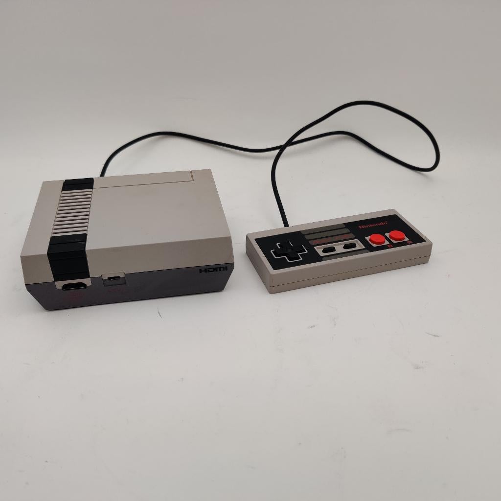 Nintendo NES Mini (CLV-001)  Met 1 controller nu voor €79.99, Spelcomputers en Games, Spelcomputers | Nintendo NES, Nintendo, N