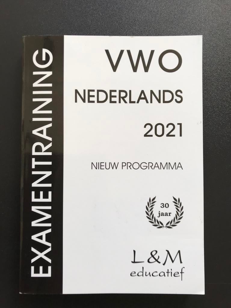 L&M Edukatief Examentraining VWO Nederlands 9789054894315, Ophalen, Zo goed als nieuw, VWO, Nederlands