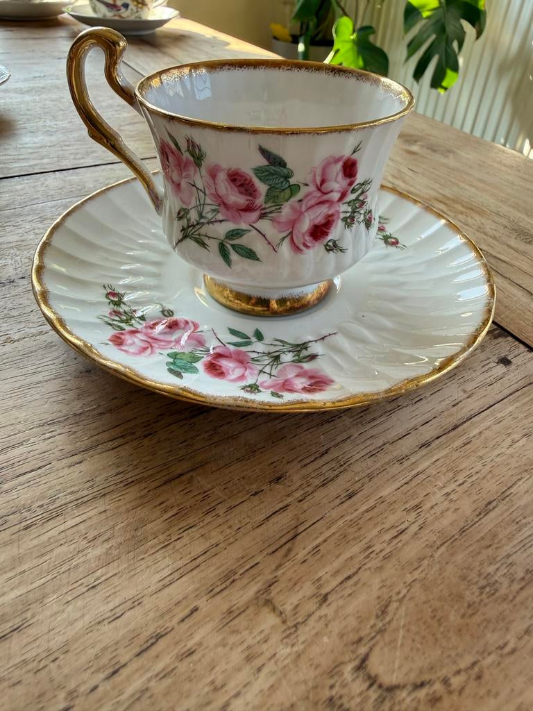 Royal Priory Dale Jewel theekop en schotel, Made in England, Ophalen of Verzenden