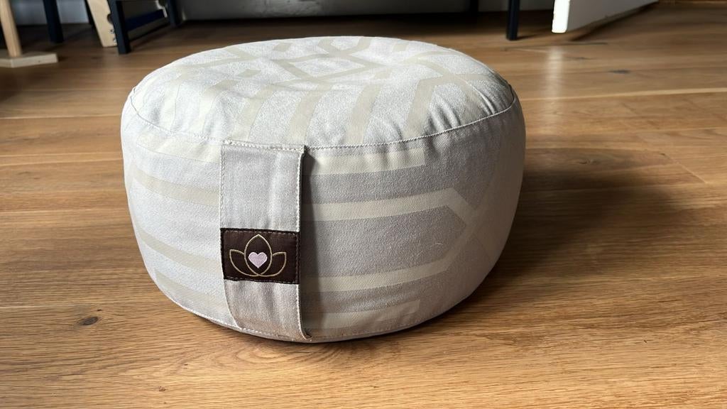 Lotus Meditatiekussen - Comfortabel & Stijlvol, Ophalen of Verzenden, Zo goed als nieuw, Yoga-accessoire