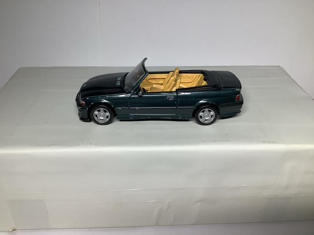 BMW E36 M3 Cabriolet Modelauto - Donkergroen1:43, Hobby en Vrije tijd, Modelauto's | 1:43, Ophalen of Verzenden, Zo goed als nieuw