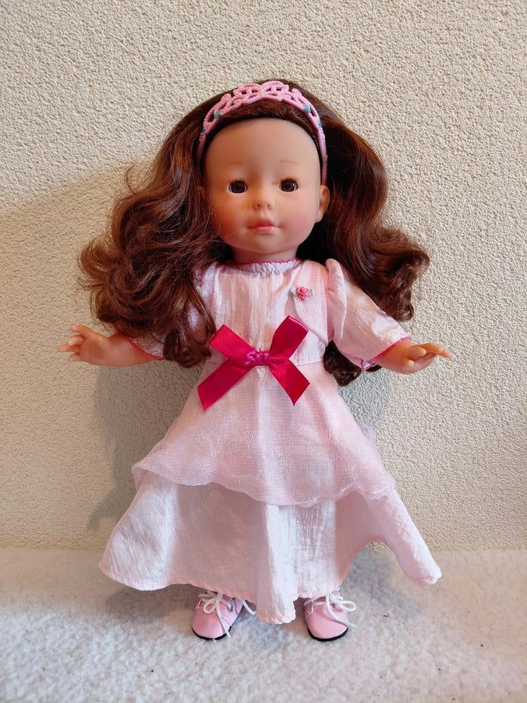 Mooie Meisjes Pop 🩷 van Corolle = 38 cm., Ophalen of Verzenden, Zo goed als nieuw, Overige typen