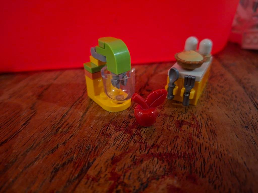 Lego Friends keukenonderdelen, Ophalen of Verzenden, Zo goed als nieuw