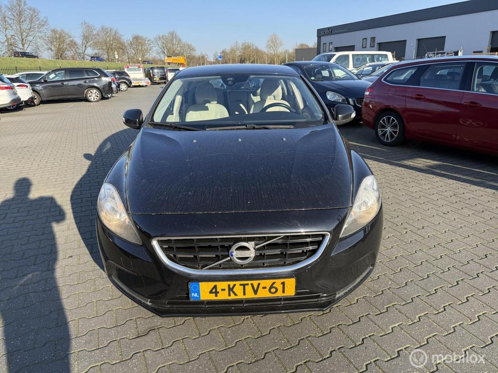 Volvo V40 1.6 D2 Summum exsport handel, Voorwielaandrijving, Euro 5, Stof, Gebruikt