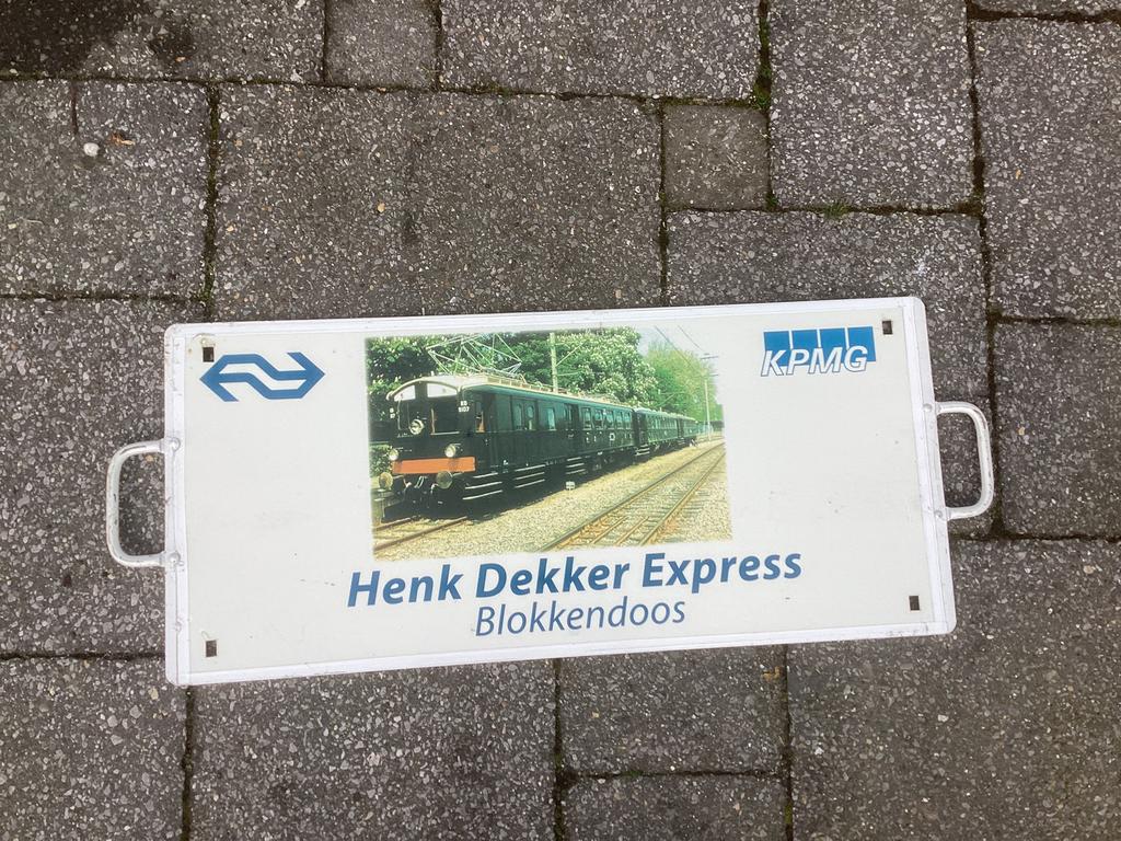 Groot koersbord extra trein KPMG met de blokkendoos, Ophalen, Gebruikt, Trein