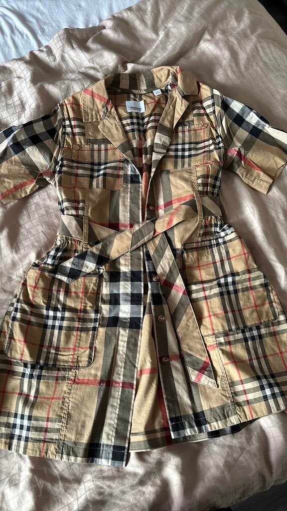 burberry jurkje 10 y 140 cm, Kinderen en Baby's, Ophalen of Verzenden, Zo goed als nieuw, Meisje, Jurk of Rok