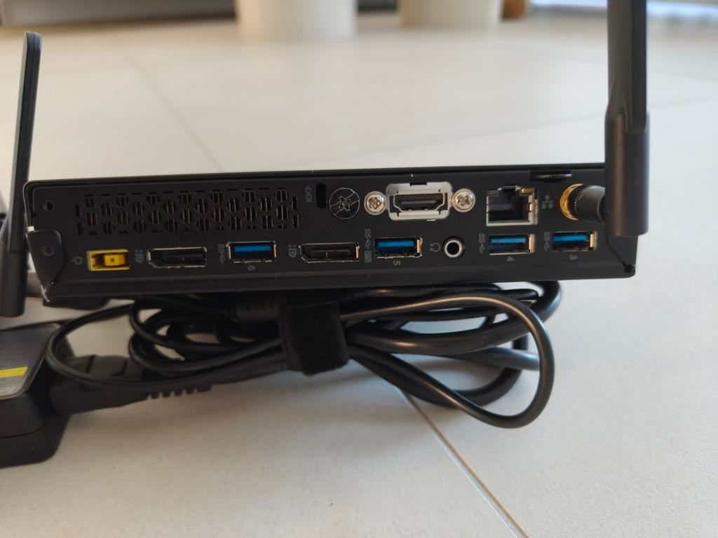 2x Lenovo ThinkCentre i5 6th gen 8GB Ram 128GB SSD, 2 tot 3 Ghz, 14 inch, Ophalen of Verzenden, Zo goed als nieuw