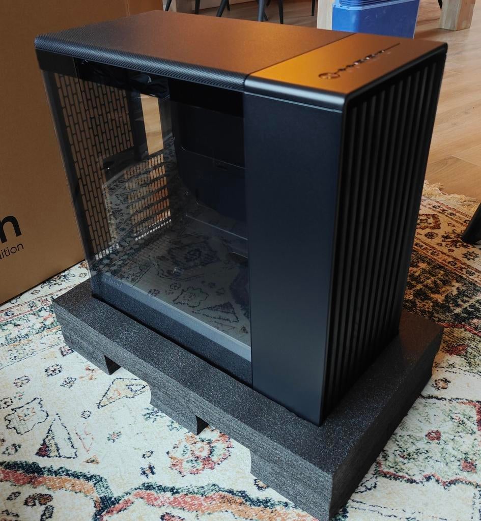 !Nieuw! Fractal North Momentum Edition computerbehuizing, Ophalen, Nieuw