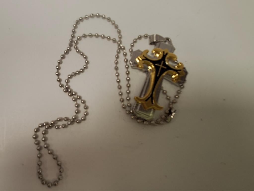 Prachtige religieuze ketting alles twee euro uitzoeken, Ophalen of Verzenden, Zo goed als nieuw, Overige materialen