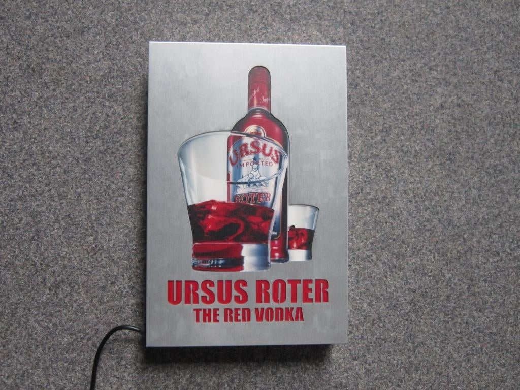 URSUS RED VODKA LICHTRECLAME, Ophalen, Nieuw, Lichtbak of (neon) lamp