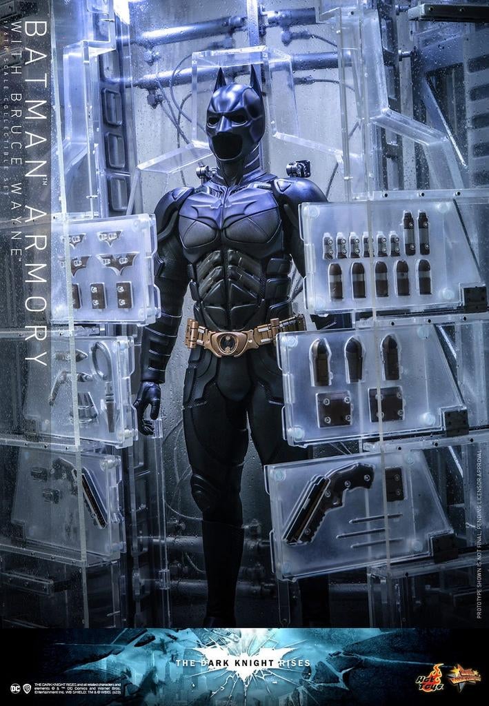 Hot Toys Batman Armory met Bruce The Dark Knight Ris, Ophalen of Verzenden, Actiefiguur of Pop