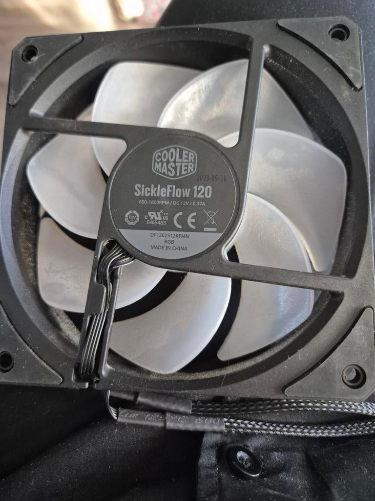 4 stuks Cooler Master SickleFlow 120 RGB ventilator, Computers en Software, Computerkoelers, Ophalen of Verzenden