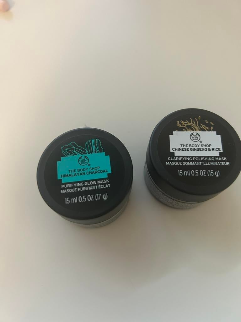2 bodyshop maskers 15ml himalaya charcoal en ginseng rice, Ophalen of Verzenden, Zo goed als nieuw, Handen en Nagels