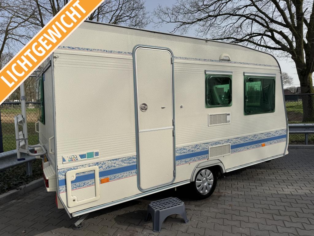 Adria Unica A 390 DS / licht gewicht / voortent / mover, Bedrijf, Treinzit, Adria, 500 - 750 kg