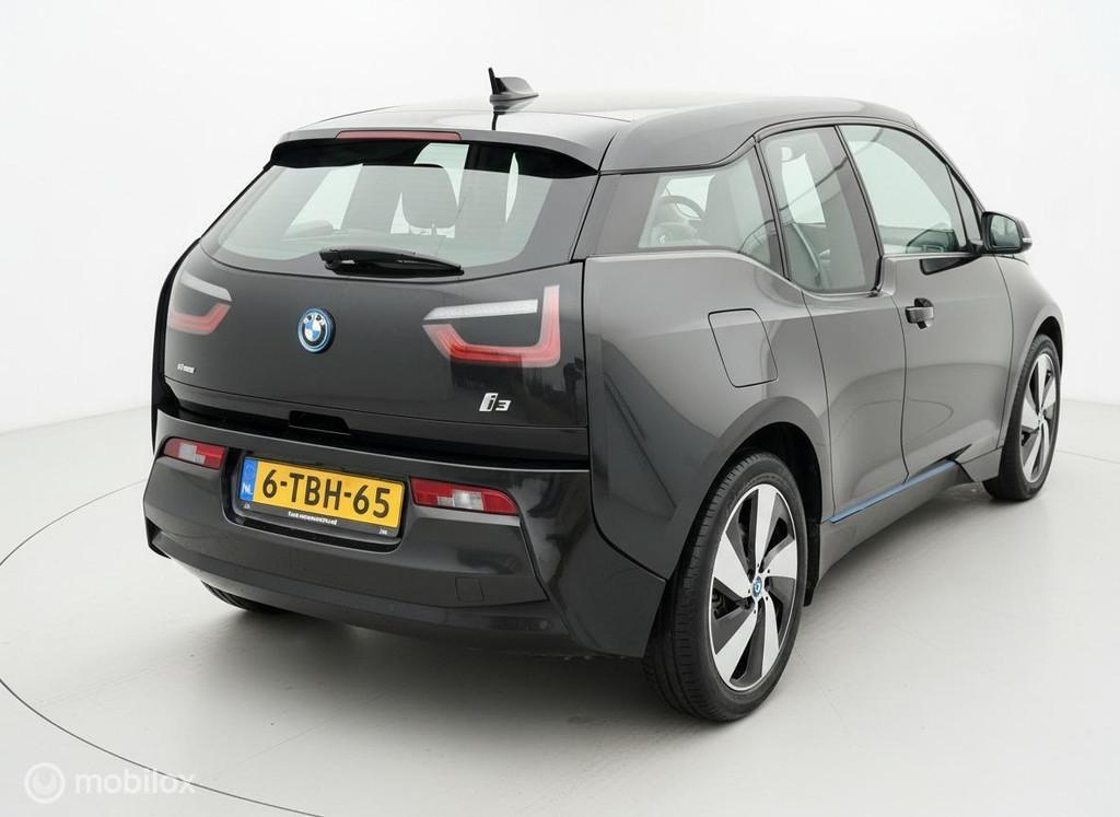 BMW i3 Basis Comfort 22 kWh NAP, Automaat, Gebruikt, 4 stoelen, Zwart
