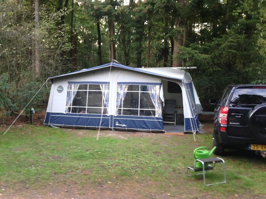 Isabella voortent 250, Ophalen, Gebruikt, Isabella