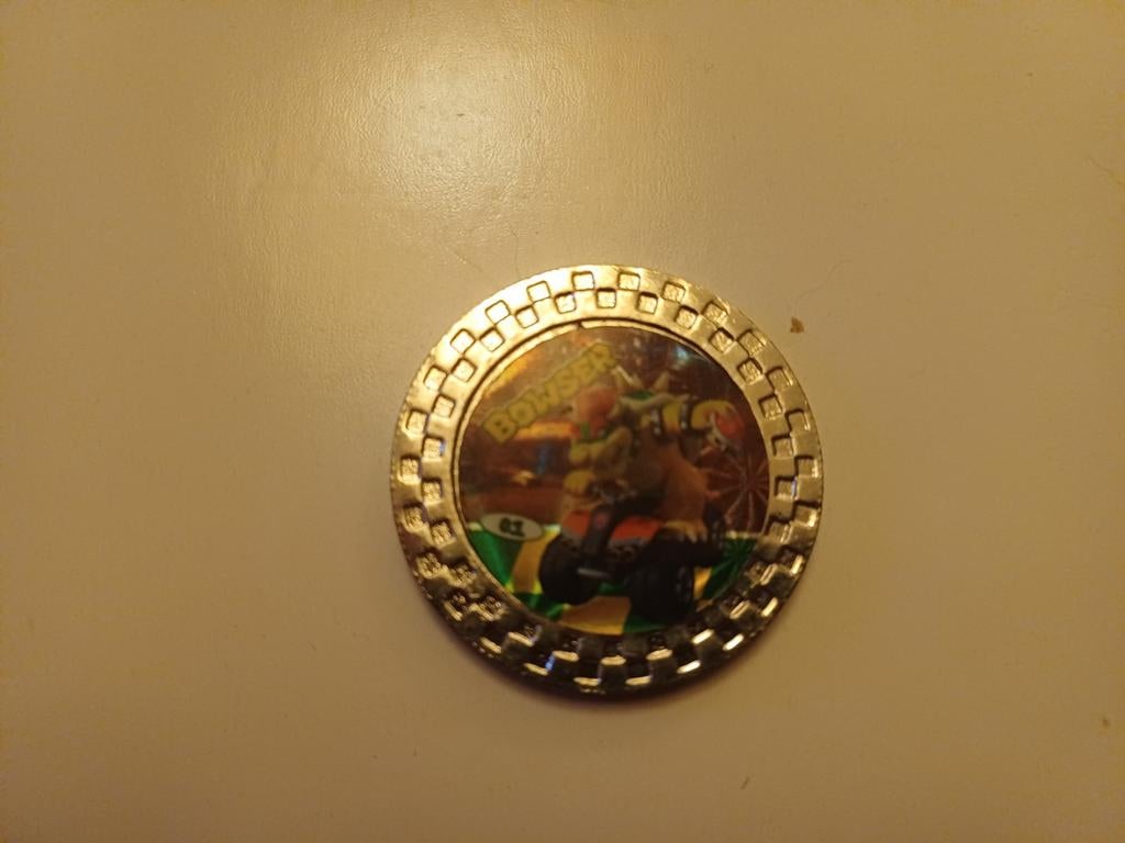 Bowser Mario Kart coin, Ophalen of Verzenden, Gebruikt