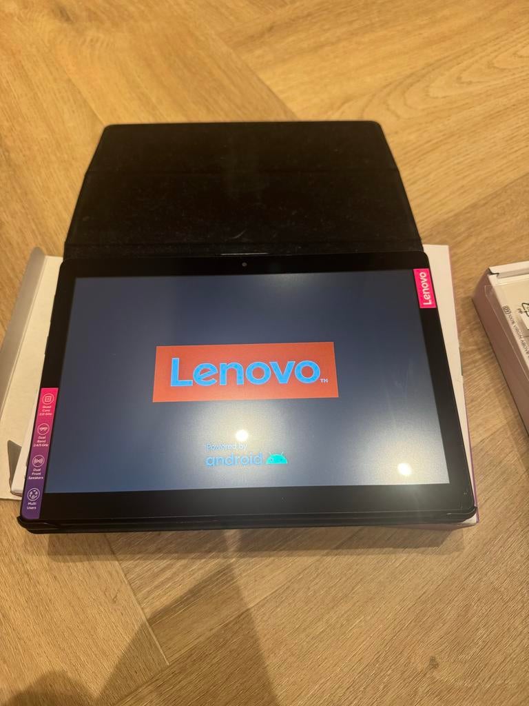 Lenovo Tab M10 Tablet. Met hoes., 10 inch, 32 GB, Ophalen of Verzenden, Zo goed als nieuw