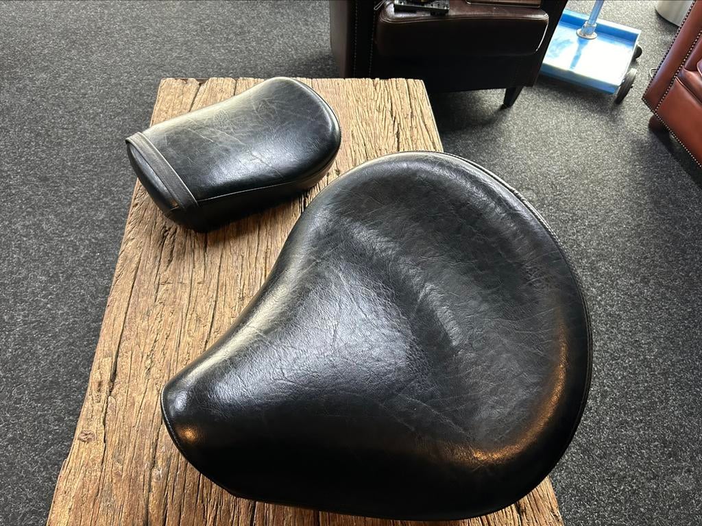 Zadel set Yamaha xvs1100 dragstar, Motoren, Verzenden