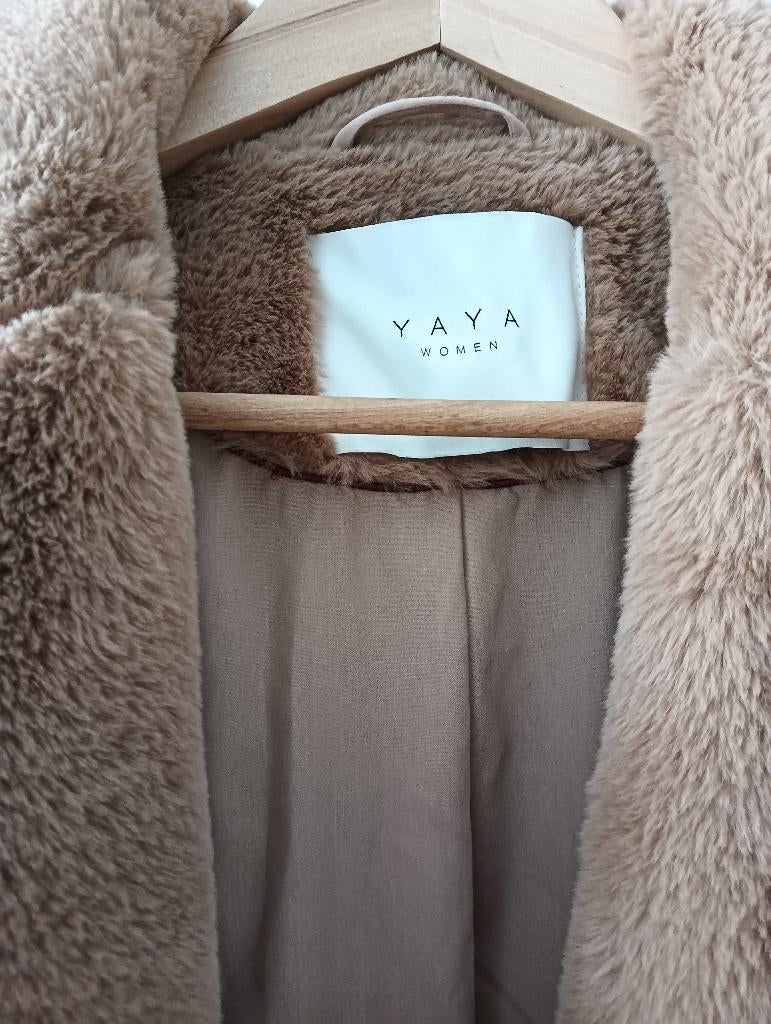 Yaya winterjas NIEUW  Maat M, Kleding | Dames, Jassen | Winter, Yaya, Ophalen of Verzenden, Nieuw, Maat 38/40 (M)