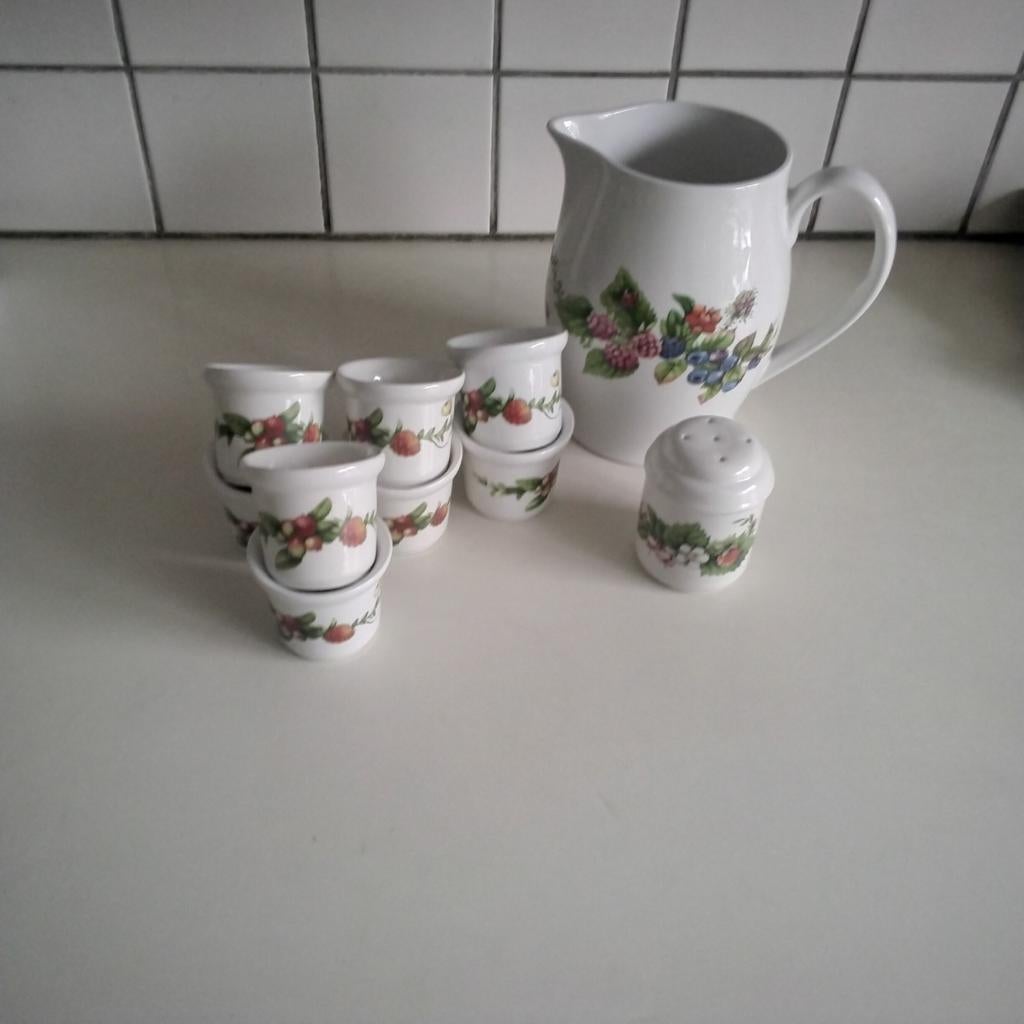 Marjolein bastin  servies bosvruchten, Huis en Inrichting, Keuken | Servies, Overige typen, Ophalen of Verzenden, Zo goed als nieuw