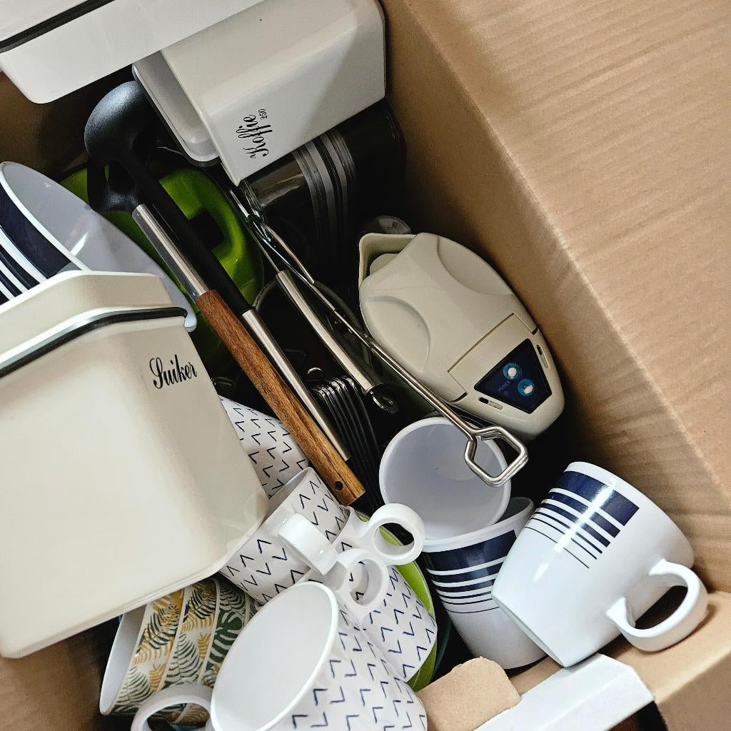 Spullen voor Caravan Camper  Of Boot  of voor student, Ophalen, Gebruikt