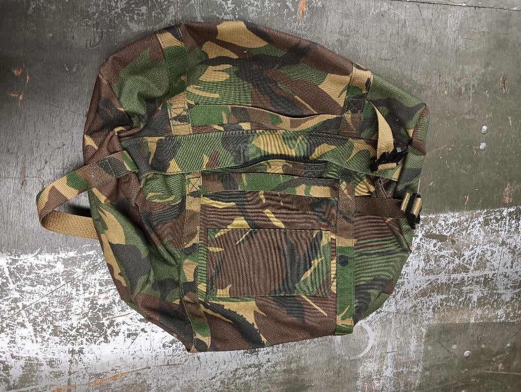 KL woodland tas uit 1995, Verzamelen, Militaria | Algemeen, Verzenden, Landmacht, Nederland, Overige typen