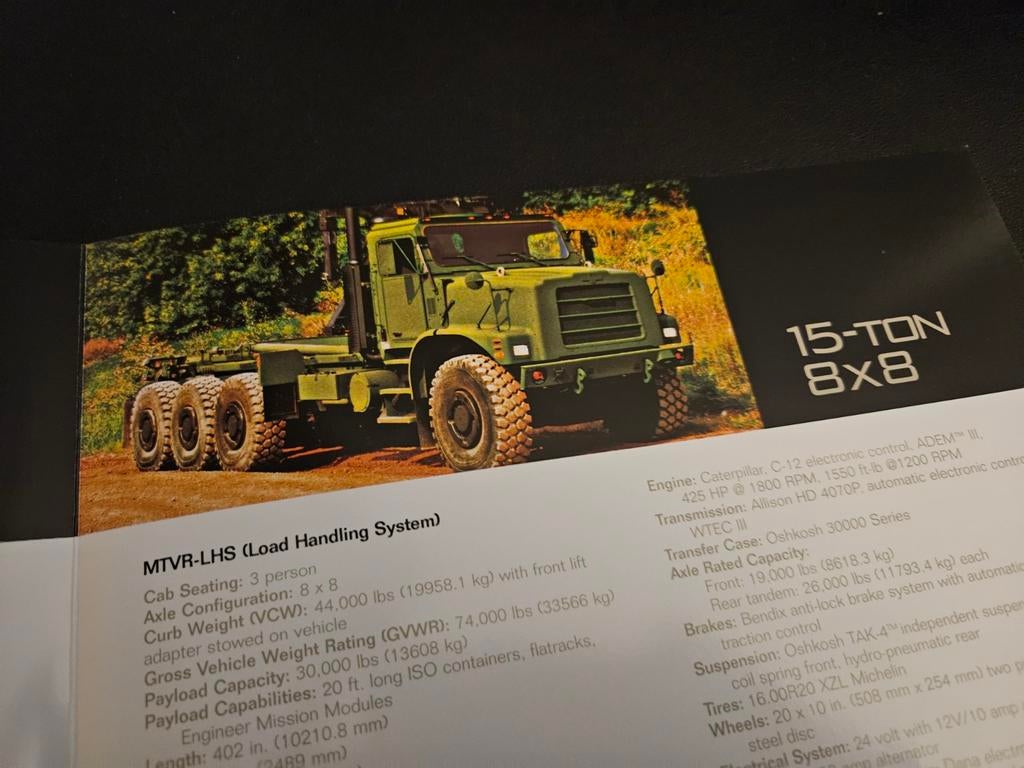 Brochure Oshkosh MTVR-LHS 2003, Ophalen of Verzenden, Zo goed als nieuw, Overige merken