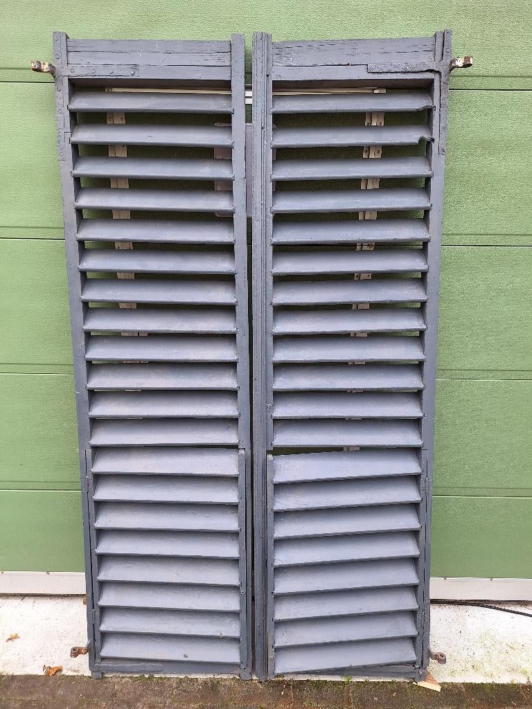 Oude brocante louvre luiken shutters decoratie sleets, Ophalen