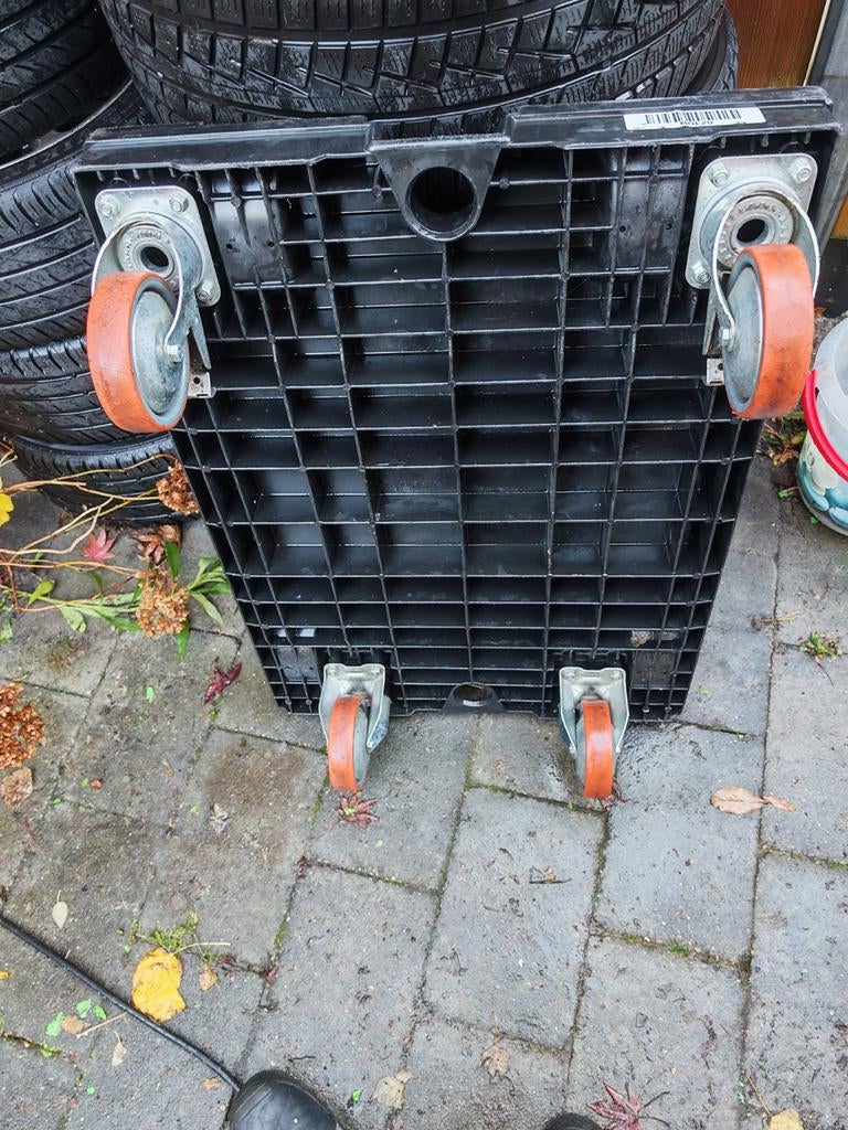 Hondje of Verrijdbare Kunststof Plaat Nieuw, Doe-het-zelf en Verbouw, 100 liter of meer, Ophalen, Zo goed als nieuw, Transportkar