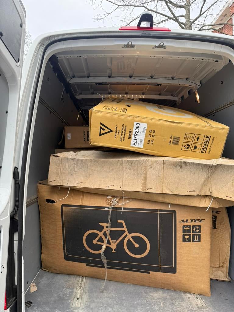 Afval ophalen en opruimen