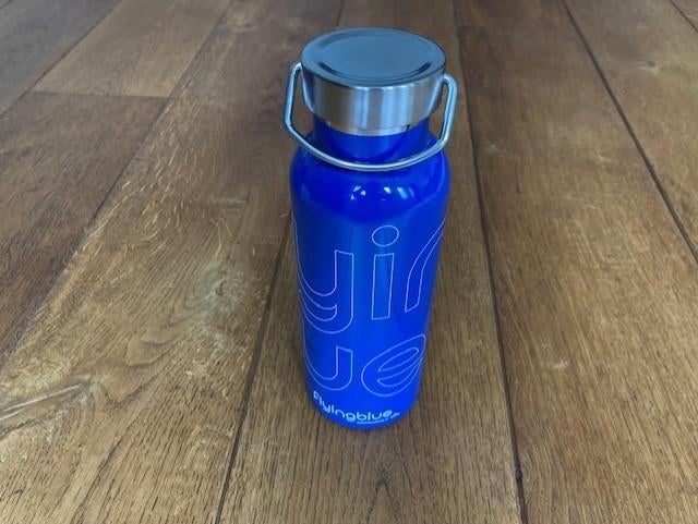 Flying Blue drinkfles blauw, Verzamelen, Luchtvaart en Vliegtuigspotten, Ophalen of Verzenden, Nieuw, Overige typen