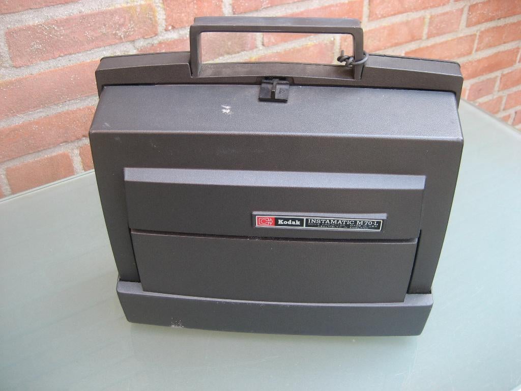 Defecte Kodak Instamatic M 70 L super 8 projector, Verzamelen, Ophalen, 1960 tot 1980, Projector