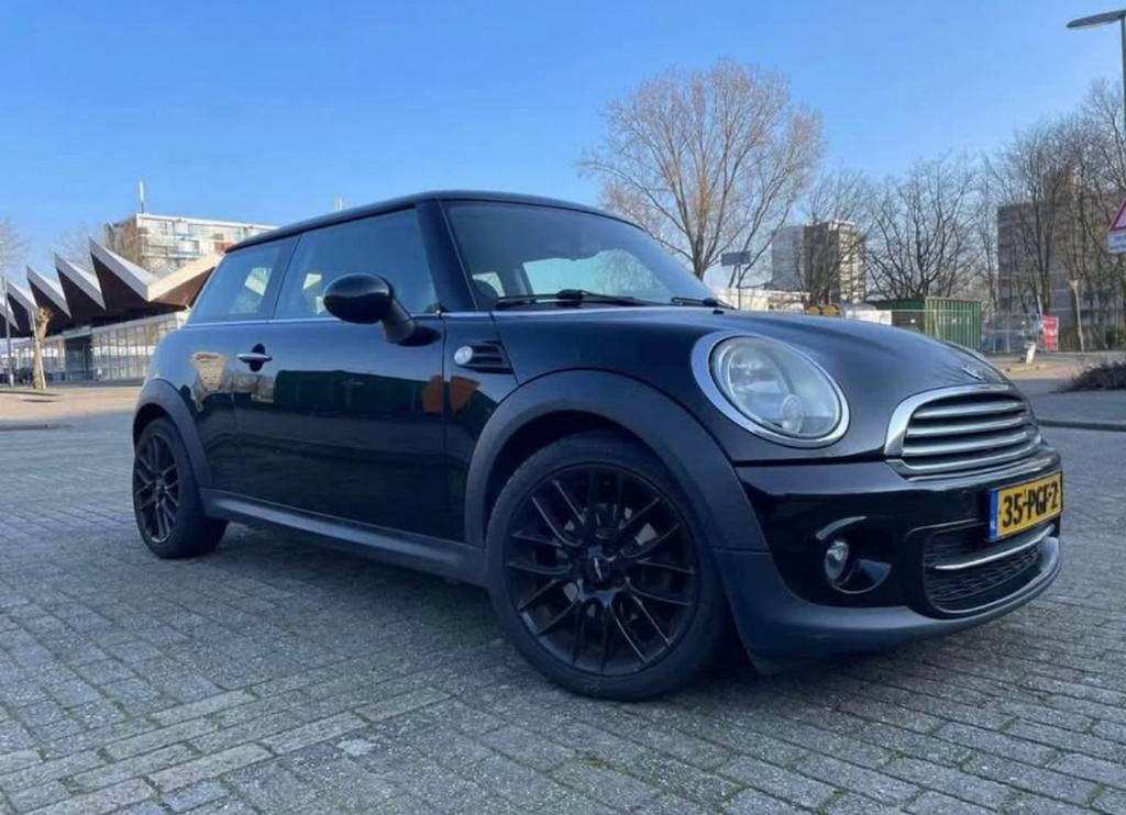 Mini cooper, Voorwielaandrijving, 4 stoelen, Zwart, Origineel Nederlands