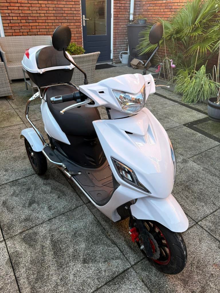 IVA t3 scootmobiel 3 wieler, Fietsen en Brommers, Ophalen, Zo goed als nieuw, Elektrisch, Overige modellen